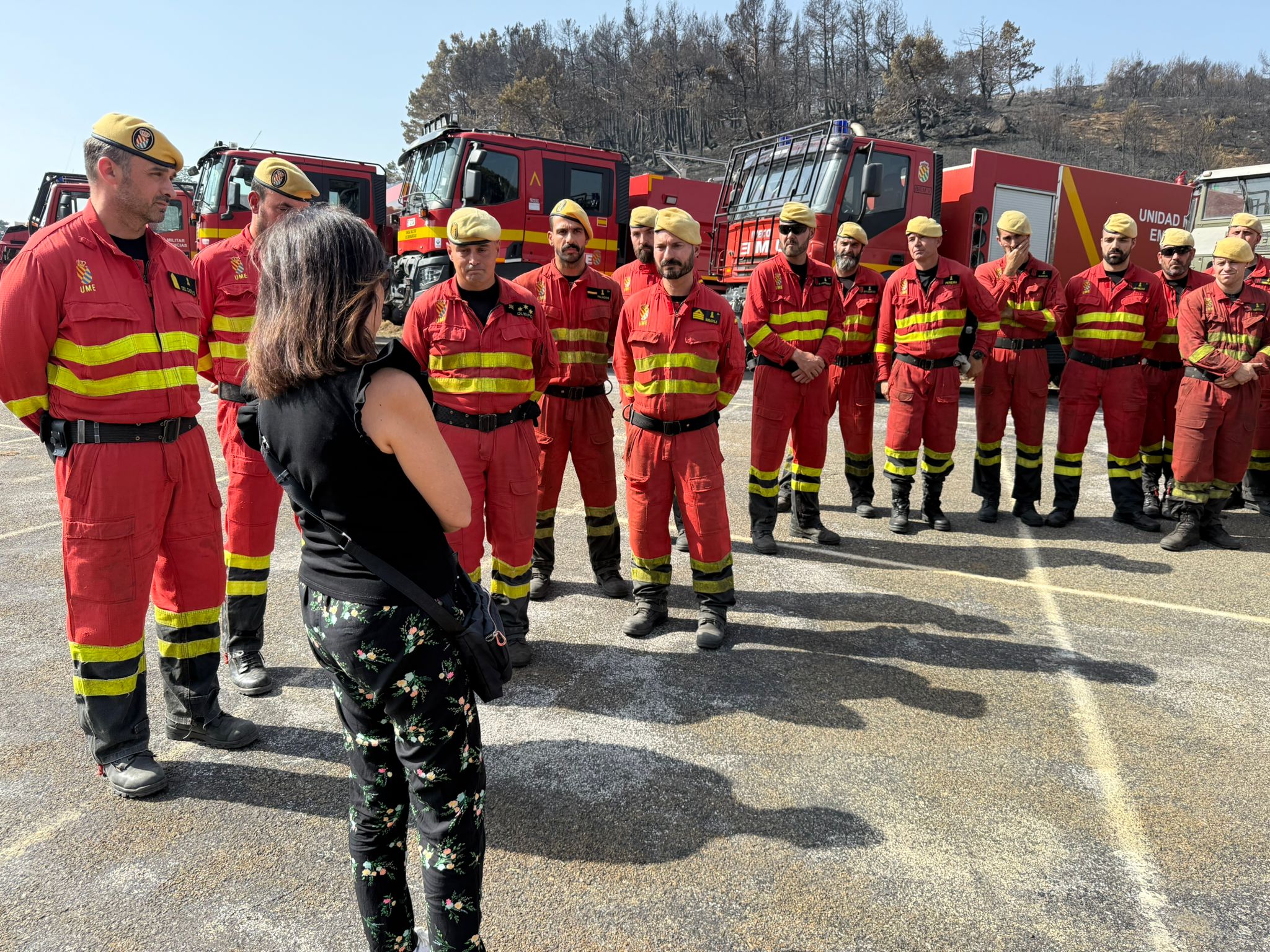 Margarita Robles destaca la entrega y el esfuerzo de la UME en Galicia y Castilla y León