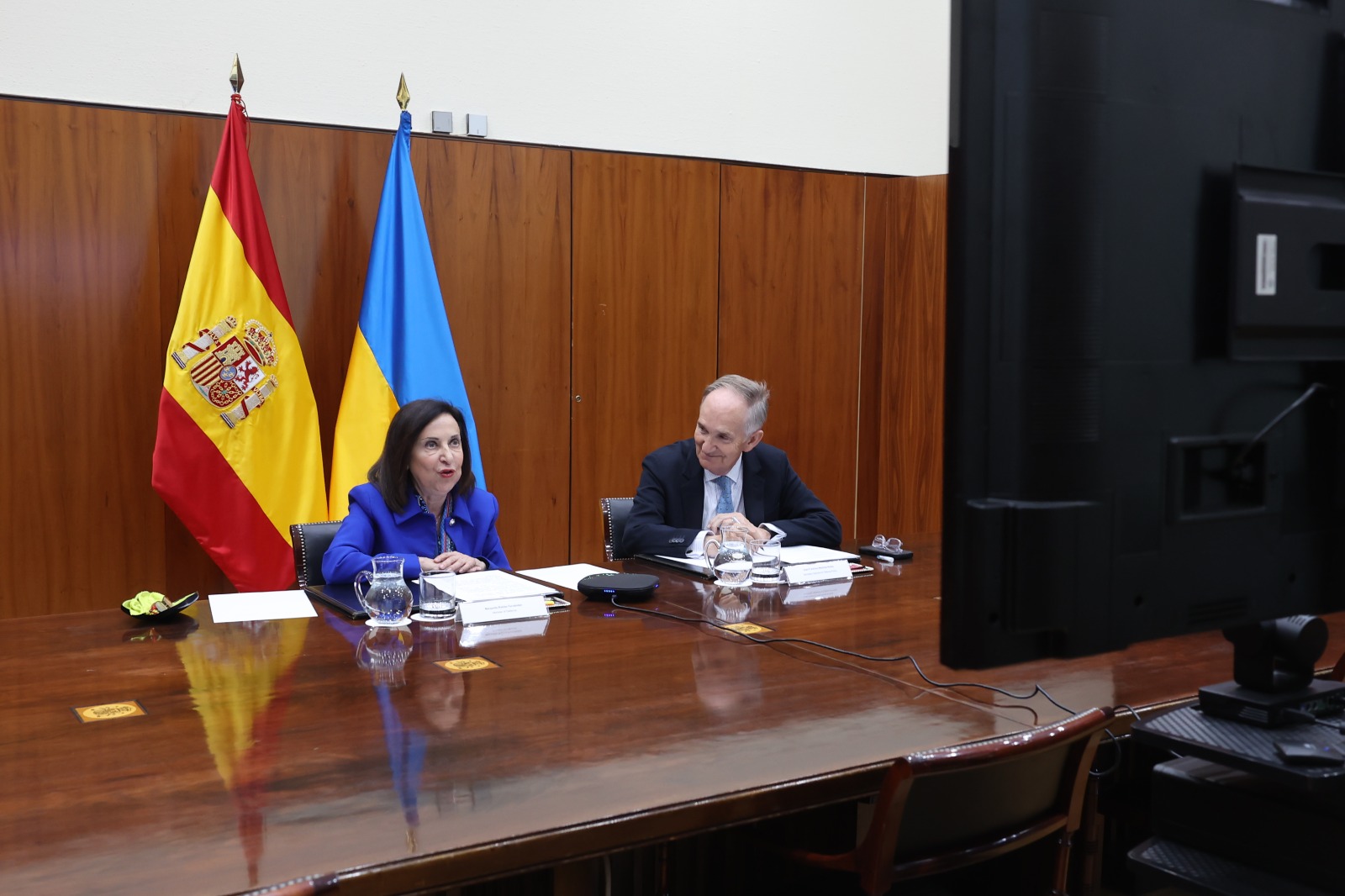 Robles y Fedorov refuerzan la coordinación del apoyo militar a Ucrania en vísperas de la reunión del Grupo de Contacto par...