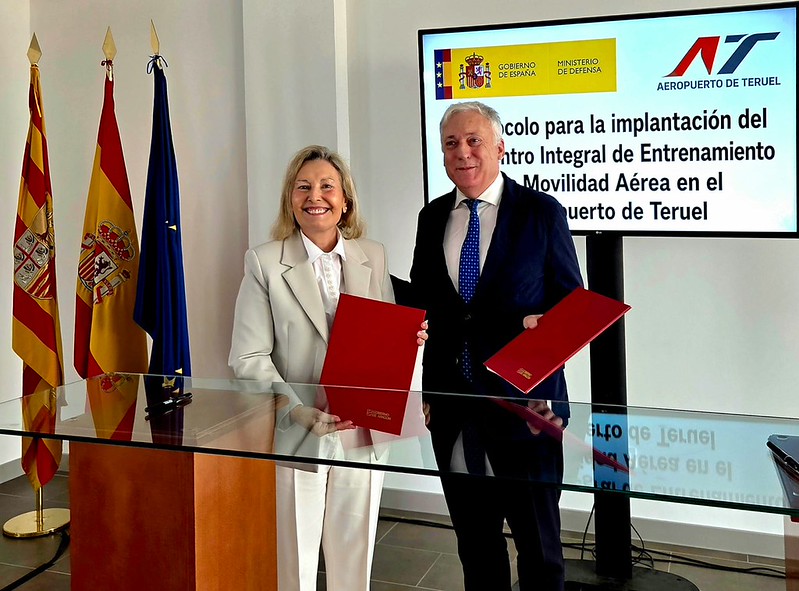 El Ministerio de Defensa y el Aeropuerto de Teruel agilizan la implantación del Centro Integral de Entrenamiento y Movilid...