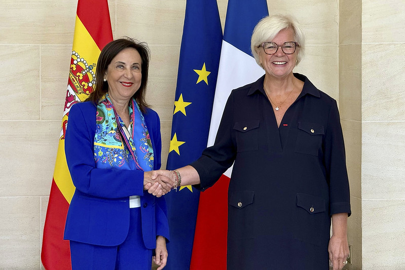 Margarita Robles: “En estos tiempos complicados, tanto España como Francia estamos comprometidas con la paz en todas las p...